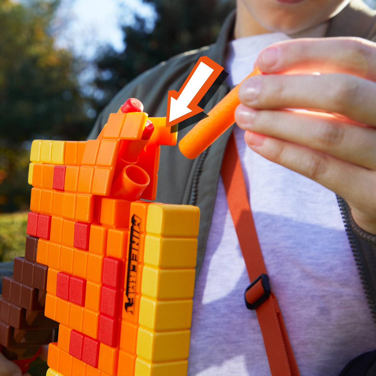 Nerf Minecraft Firebrand, Dart Blasting Axe, 6 Nerf Elite Foam Darts, Design Inspired by Minecraft Axe in The Game, Pull Down Priming, Minecraft Toys š All In One Marketplace Canada